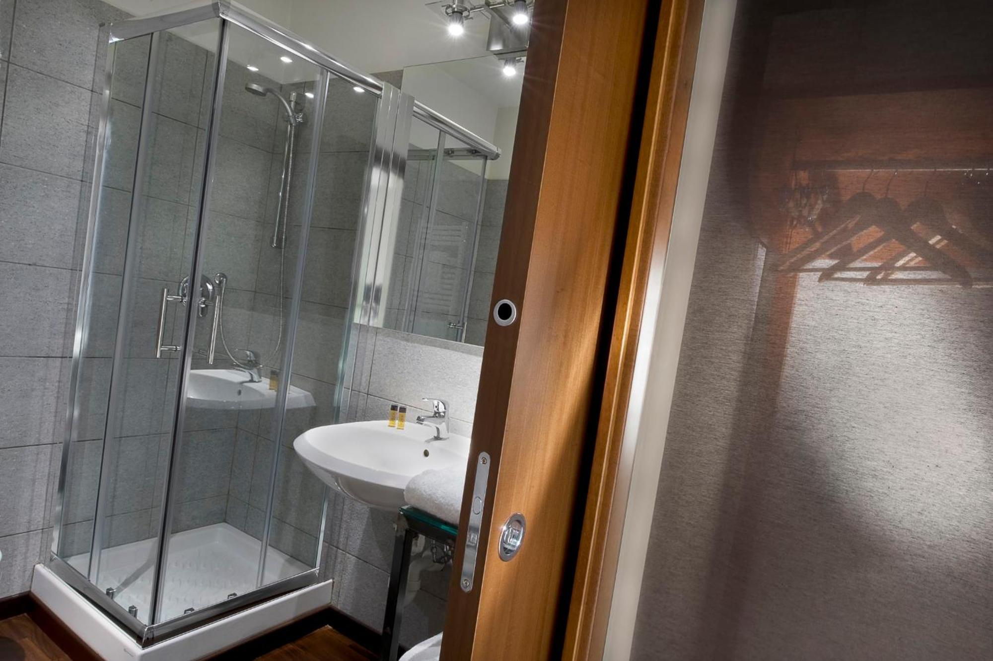 B&B Terres D'Aventure Suites Turyn Zewnętrze zdjęcie